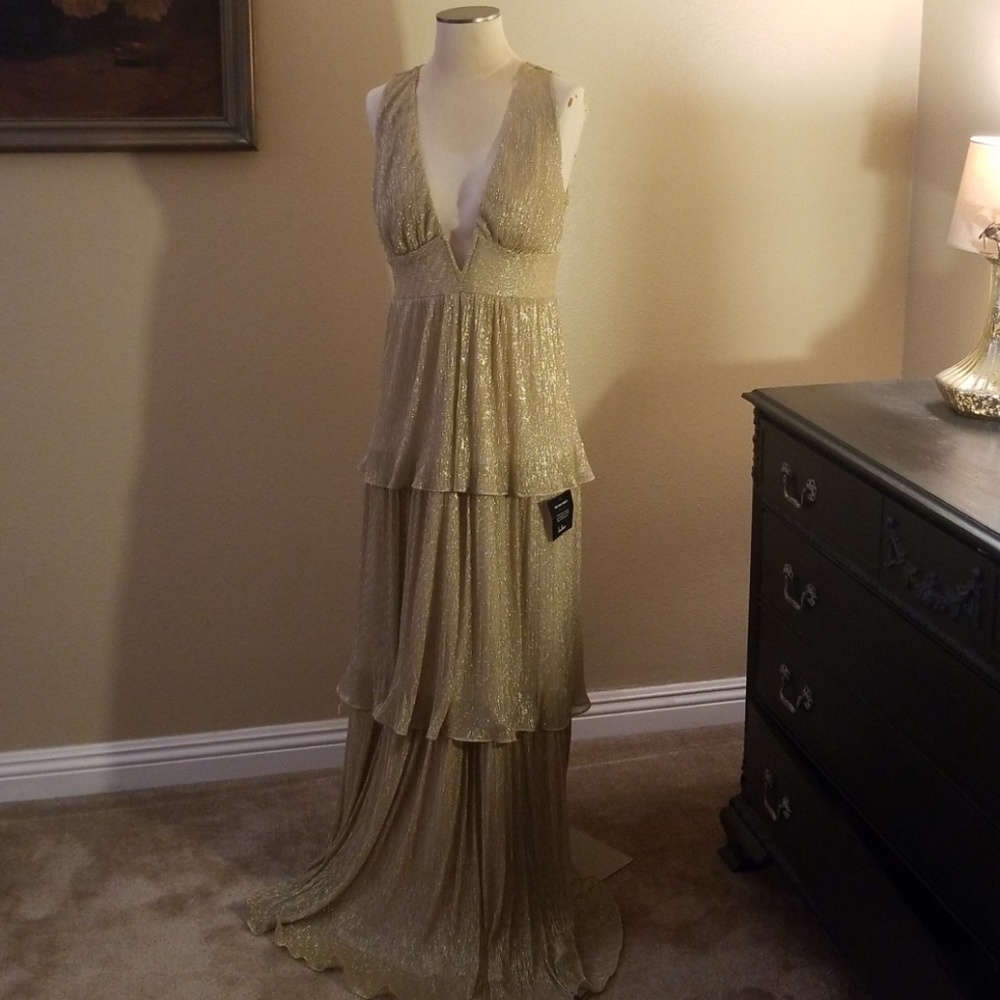 Lulu's Gold Dress Reduced Firm!!!